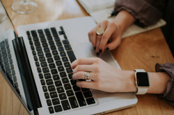 Neuer Eintragungs-Service: Freelancer-Registrierung in nur einer Minute